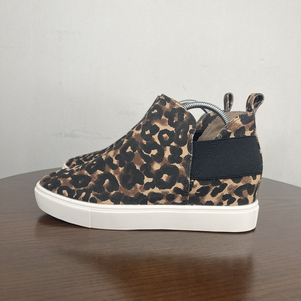 Steve Madden Crushin Shoes Women‎ 8.5M Leopard Print Hidden Wedge Sneaker Bootie
